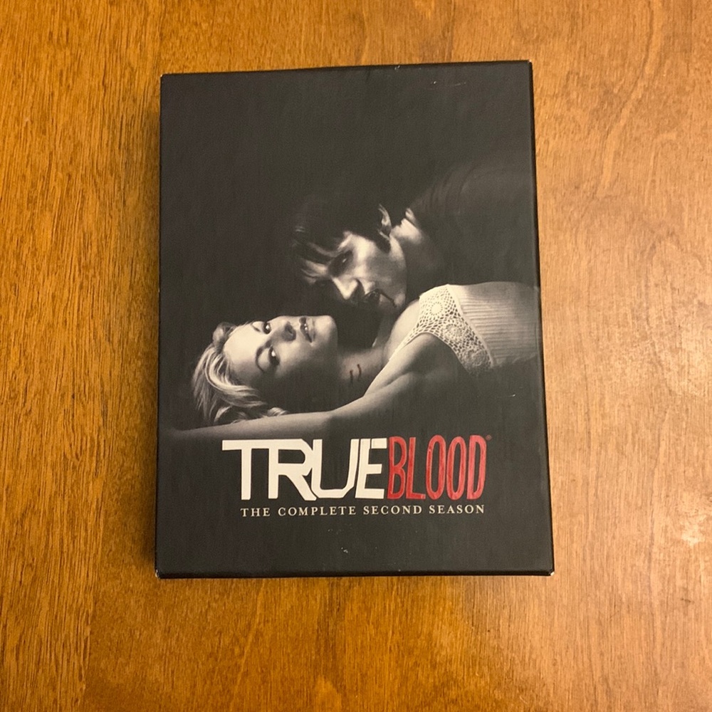 Complete DVD set, Season two True Blood